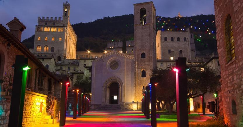 Apartmán La Dimora Di Pietra Gubbio Exteriér fotografie